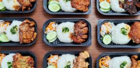 Cơm Delichi - Cơm Sườn, Ba Rọi Xốt, Cơm Văn Phòng - Hồ Biểu Chánh