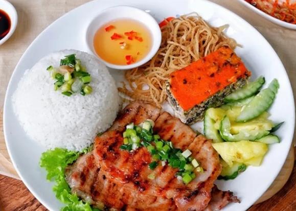 Cơm Tấm B&T - Trảng Dài