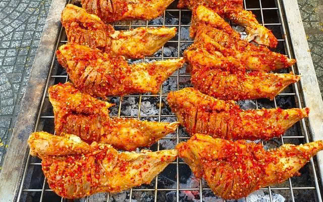 Quán Bia Hơi Vịt Quay - Má Heo Nướng, Lòng Hấp & Gà Nướng - ĐH409