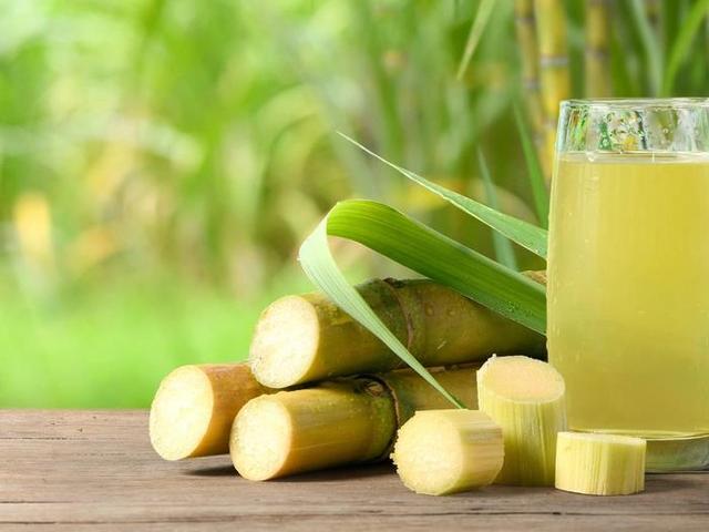 Gỏi Cuốn, Nước Mía & Nước Dừa Bé Bống