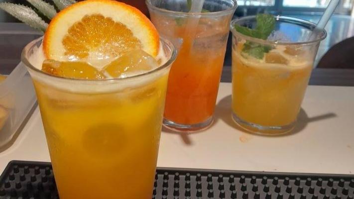 VA Caffe - Nước Cam & Trà Đậm Vị - 09 Nguyễn Công Phương