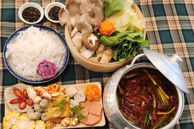 Chay Lynn Sala - Thích Quảng Đức