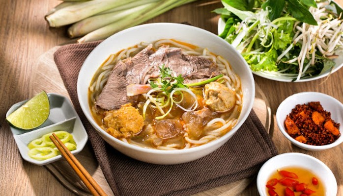 Bún Bò Huế & Mỳ Quảng - O Trung