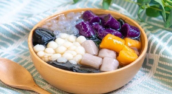 Chè Quỳnh - 83 Nguyễn Hữu Cảnh