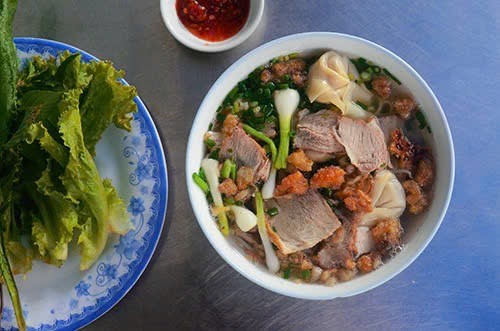 Trung Hoa Quán - Hủ Tiếu & Mì Hoành Thánh