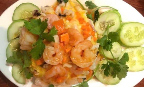 CƠM PHỦ TRỨNG HẢI SẢN - Bình Khánh