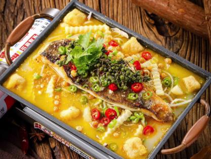 Xiaoyu - Cá Cải Chua - Nguyễn Văn Linh