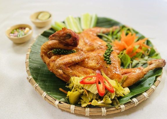 Gà Ta Lộc Phát - Lê Trọng Tấn