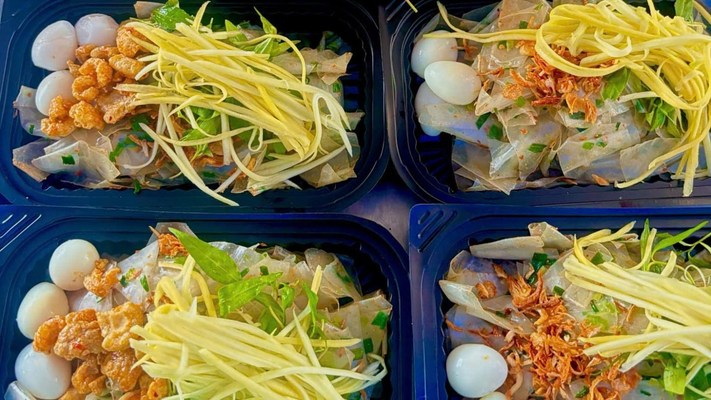 Bánh Tráng Trộn & Bánh Tráng Phơi Sương Mỡ Hành 178 - Huỳnh Văn Luỹ