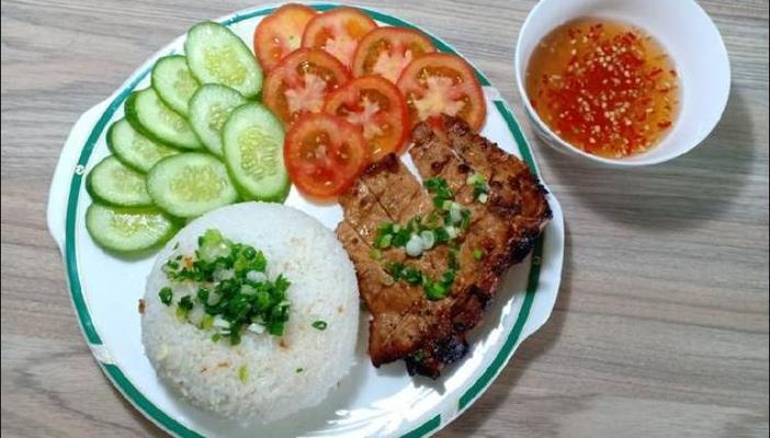 Cơm Tấm Sài Gòn Uyên - 128 Nguyễn Hữu Thọ