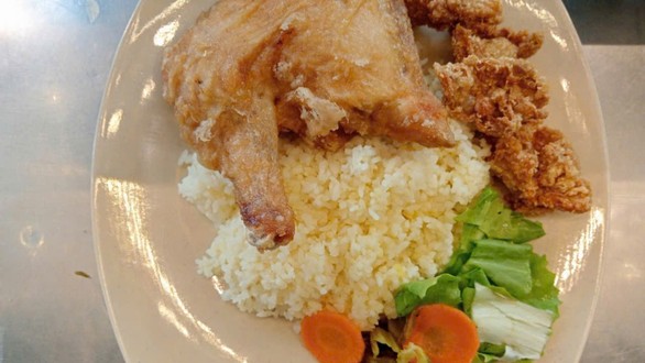 Cơm Gà Da Giòn 92 - Tân Kỳ Tân Quý