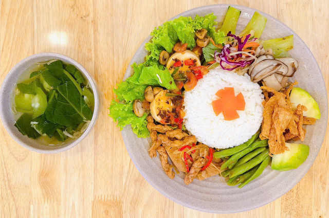 Bếp Chay An Nhiên Viên - Cao Thắng