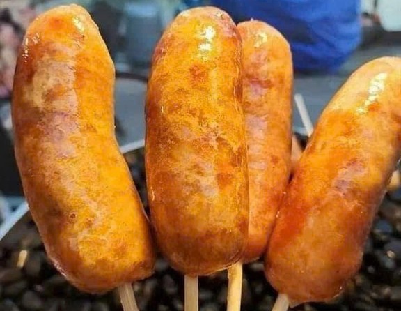 Lạp Xưởng, Xúc Xích Nướng Đá Hà Khẩu & Bánh Đồng Xu Helen