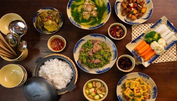 Tiệm Cơm Bầm Thu - Kim Mã