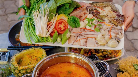 Độc Lập Lẩu & Nướng - 27 Hồ Nghinh