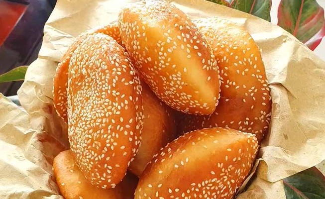 Bánh Tiêu Cô Trinh - Lê Lai