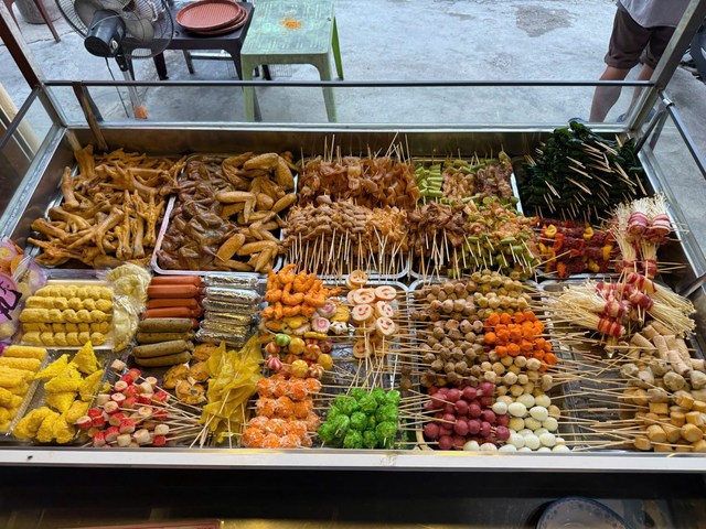 Mì Cay, Xiên Chiên & Xiên Nướng Nhà Làm - Chíp Chíp