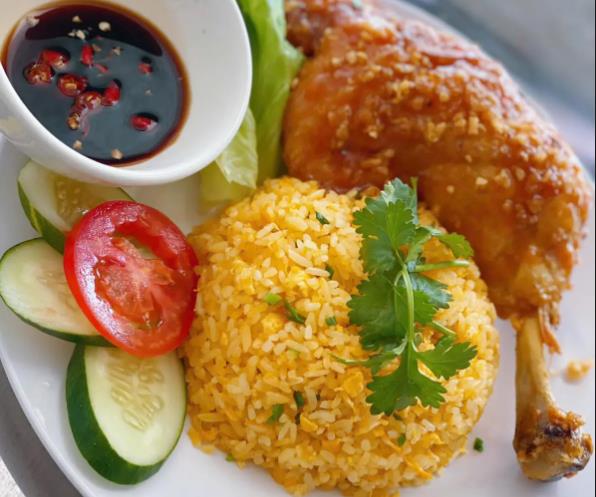 Cơm Gà Xối Mỡ Thịnh Phát 6 - Hàn Thuyên