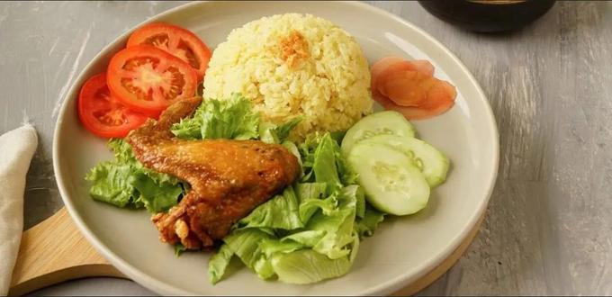 Cơm Chiên Giòn - 206 Pasteur