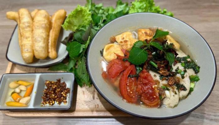 Cơm Chay, Bún & Bánh Mì Chay - Đi Ăn Chay Đi - 106 Bồ Đề