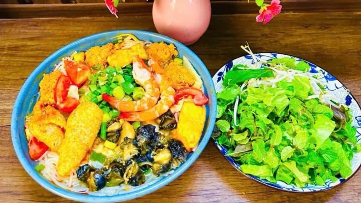 Bún Ốc Riêu Tôm - Trần Cao Vân