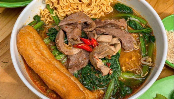 Cơm Rang Dưa Bò, Miến Xào & Mỳ Chua Cay - 22B/163 Tôn Đức Thắng