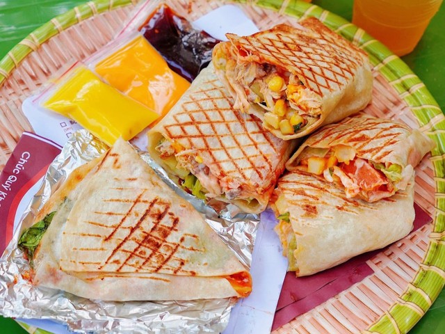 Bánh Tacos Wibu - Trần Nhân Tôn