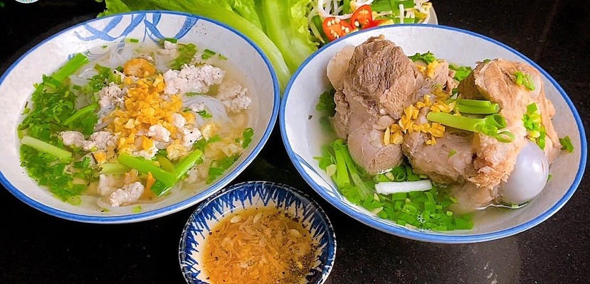Hủ Tiếu, Nui & Bánh Canh - 321 Tôn Đản