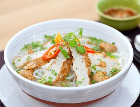 Bánh Canh Chả Cá Bình Thuận