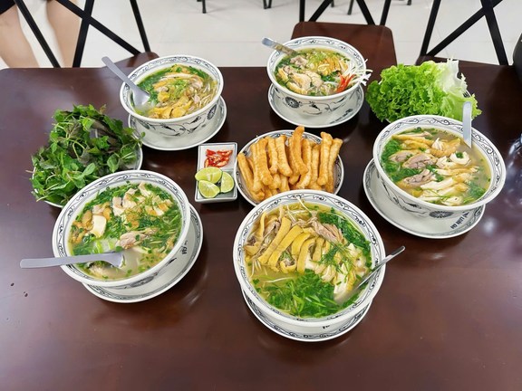 Quán Ăn 168 - Phở Gà & Cơm Gà