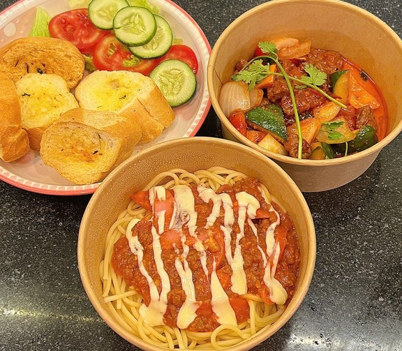 3B Spaghetti & Beefsteak