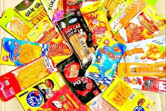 Ăn Vặt Thùy Nga - Quang Trung