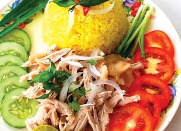 Cơm Gà Phú Yên 78 - Lẩu Gà Lá É Linh Trần