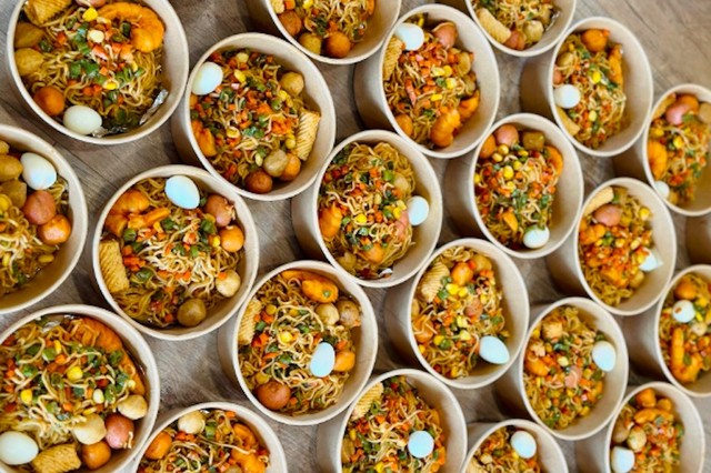 Mì Trộn & Trà Trái Cây Tin Tin - Bùi Huy Bích