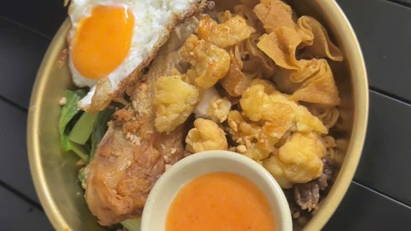 Mì Trộn Cô Út - Đồng Khởi