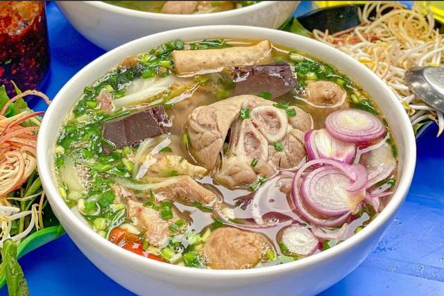 Bún Bò Huế O Mai (Gia Truyền Hơn 30 Năm)