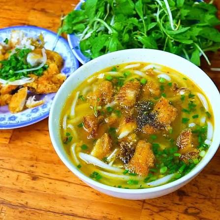 Bánh Canh Cá Lóc Huế - Chợ Thánh Tâm