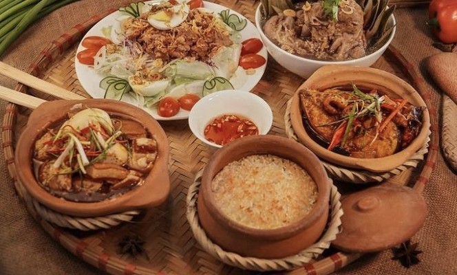 Cơm Niêu Nam Bộ - Phan Đình Phùng