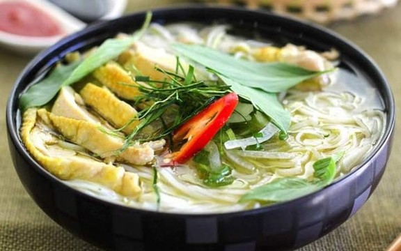 Cơm Gà Catarina - Đường 2/4