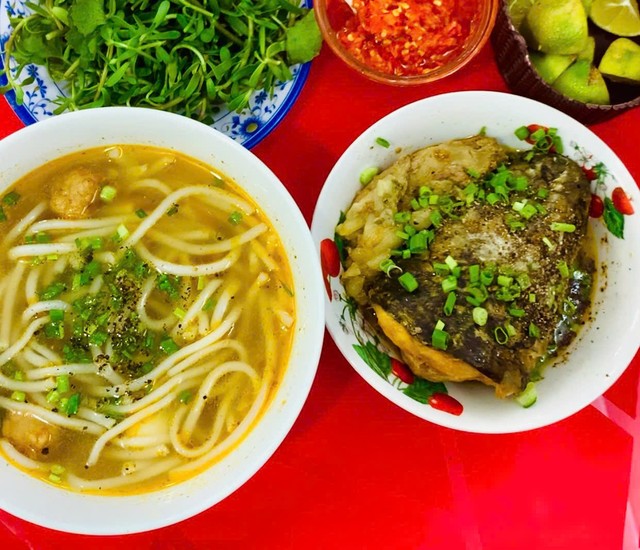 Bánh Canh Cá Lóc - 71 Tô Hiến Thành