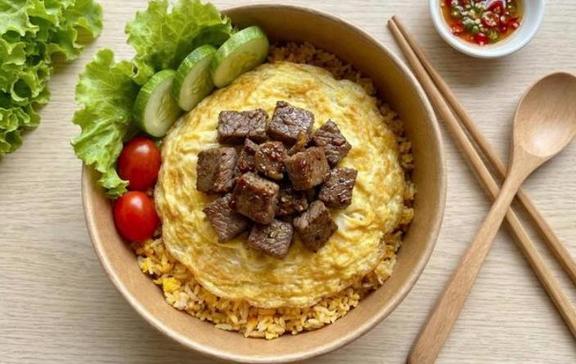 Cơm Hải Sản Phủ Trứng 68 - Thống Nhất