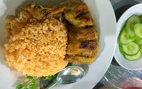 Cơm Gà Út Hà - Đoàn Giỏi