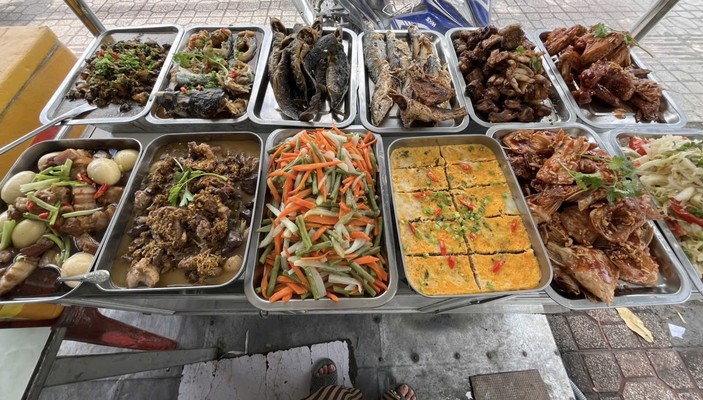 Cơm Phần 203 - Nguyễn Trung Trực