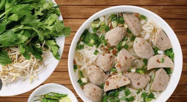 HỦ TIẾU NAM VANG 77 - Phạm Hùng