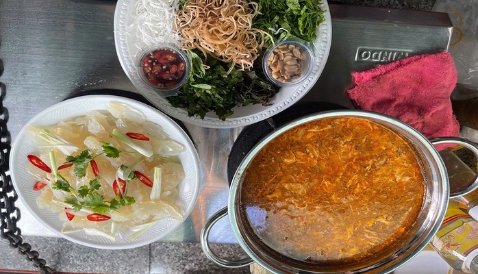 Quán Ốc Chang Chang - 73 Trần Bình Trọng