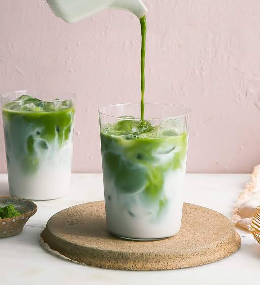 Tiệm Trà Và Cà Phê - Huỳnh Văn Hớn