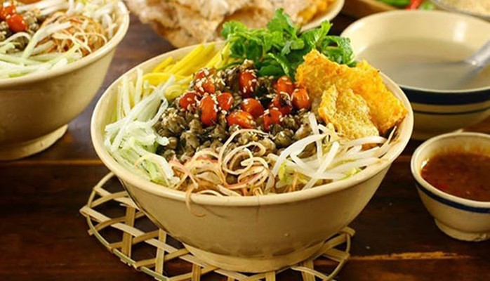Quán O Gái - Cơm Hến & Bún Hến - Phạm Văn Đồng