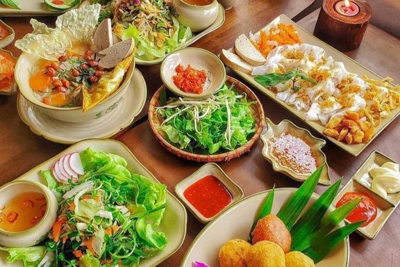 Cơm Chay Zen Vị - 122 Hoàng Văn Thụ