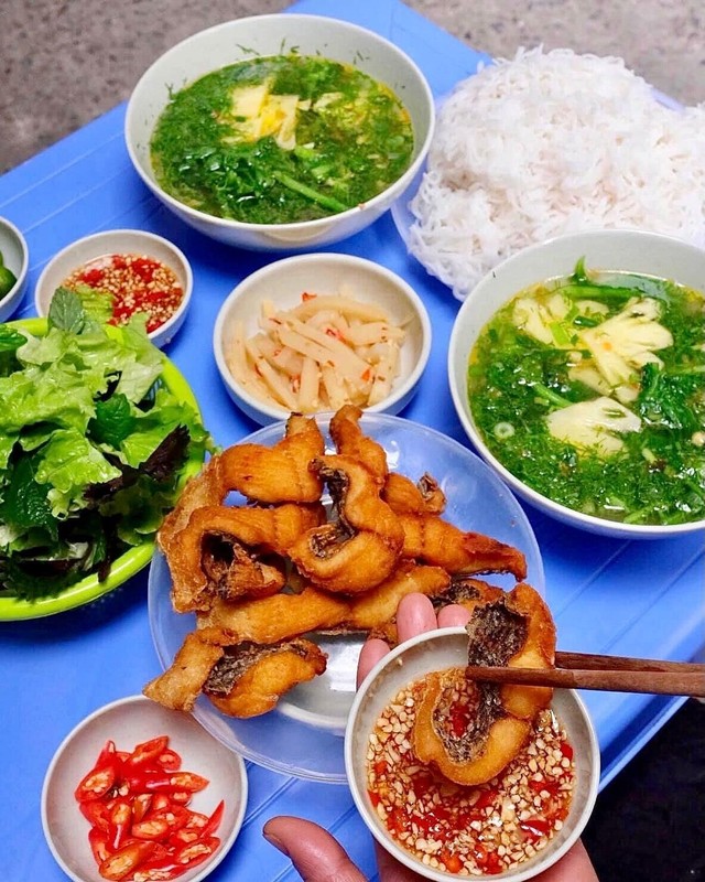 Bún Cá Chấm - Bún Tôm Đất Mỏ
