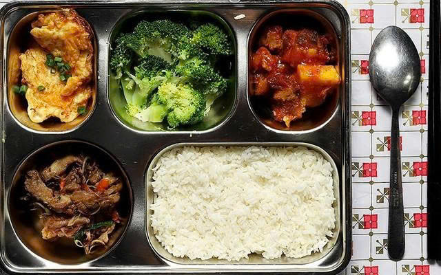 AN AN - Cơm Văn Phòng & Lẩu Thái Ngon - Nguyễn Hiền